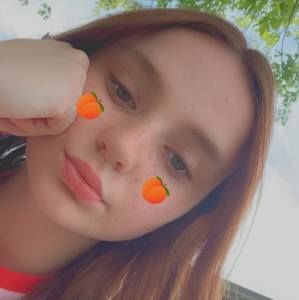 Meet your Posher, Danika